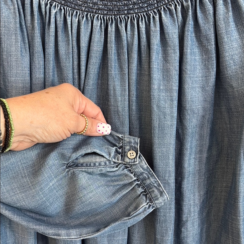Loft Blue Smocked Women's Top - Picture 3 of 6